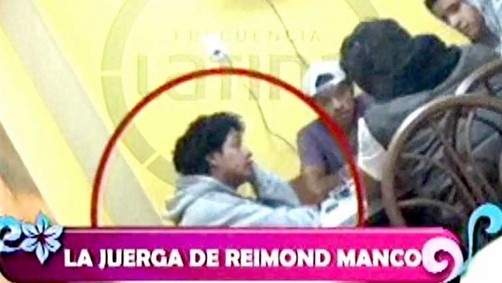 Reimond Manco apareció supuestamente 'resaqueado' junto a unos amigos