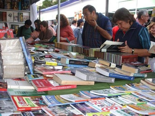 Feria del Libro Ricardo Palma se desarrolla con éxito