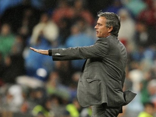José Mourinho quiere la punta del grupo D