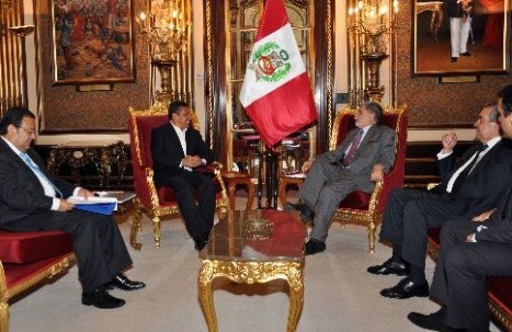 Presidente Humala se reunió con ministro de Defensa del Brasil