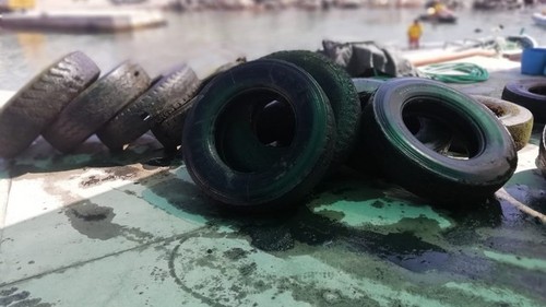 Se retiró más de cuatro toneladas de residuos sólidos del fondo de marino en Arequipa