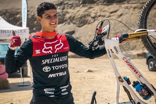 Downhill: Sebastián Alfaro continua gira en Argentina