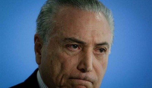 Corte de Brasil ordena al ex presidente Temer regresar a la cárcel