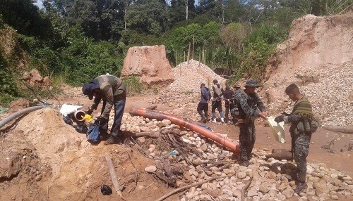 Intervención conjunta frena actividades de minería ilegal en zona de amortiguamiento de la Reserva Comunal El Sira