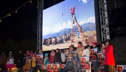 Estreno mundial de la película quechua 'Willaq Pirqa, el cine de mi pueblo' se realizó en Maras - Cusco