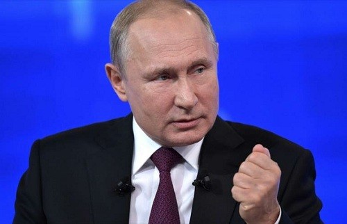 Vladimir Putin dice que que el liberalismo ahora está en conflicto