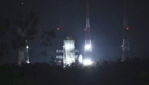 Lanzamiento de la misión lunar de la India, Chandrayaan-2, se retrasó debido a problemas técnicos