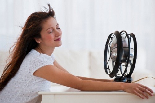 Los ventiladores eléctricos no siempre son los mejores para refrescarse