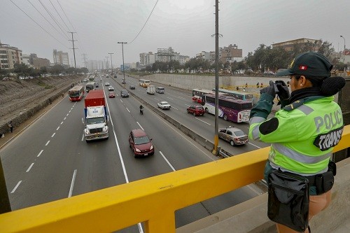 Velocidad en Panamericana sur mejoró en 53% con 'hora pico y placa'