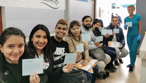 Países de Latinoamérica implementan tarjeta unificada de vacunación