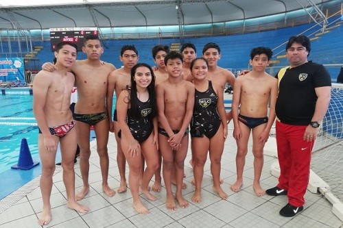 Waterpolo Lima Club se alzó con el máximo trofeo
