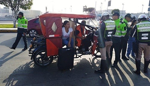 Intervienen motos lineales en inmediaciones del Aeropuerto Jorge Chavez
