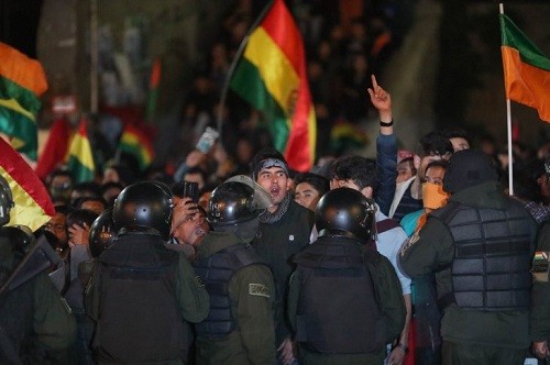 Continúan los disturbios en Bolivia a medida que avanza la auditoría de la OEA