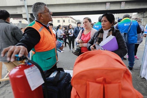 Exhortan a vecinos a evitar uso de pirotecnia ilegal