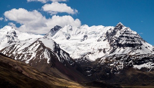 Gobierno peruano establece el Área de Conservación Regional Ausangate para conservar los glaciares de las cuencas del Río Vilcanota
