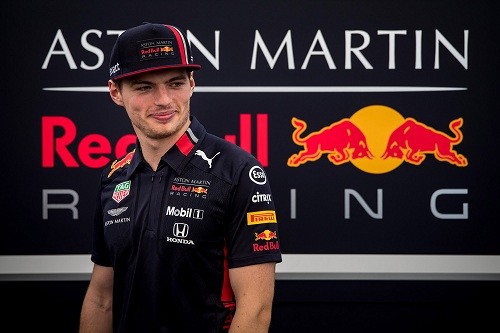 Max Verstappen renueva contrato con el equipo Red Bull Racing