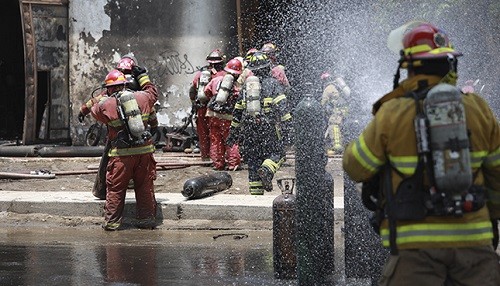 SIS financió 18 700 atenciones de bomberos a nivel nacional en los últimos cinco años