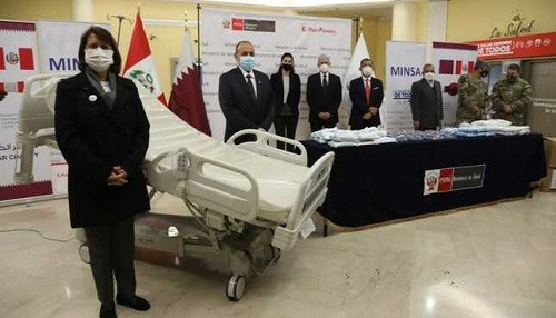 Qatar entrega donación de equipos de protección y camas UCI al Minsa y al Mindef