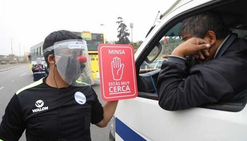 Minsa y ATU verifican el uso correcto de mascarillas y protectores faciales en el transporte público