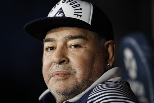 Murió el astro Diego Armando Maradona