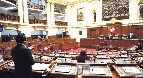 La ley que elimina la inmunidad parlamentaria en el Perú ya es oficial