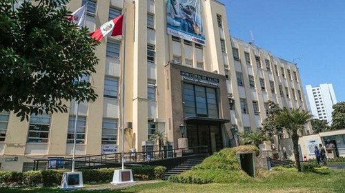 Ministerio de Salud rechaza vacunación irregular en Loreto