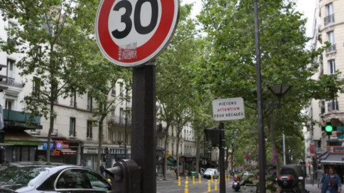 París: la limitación de velocidad de circulación es limitada a 30 kilómetros por hora