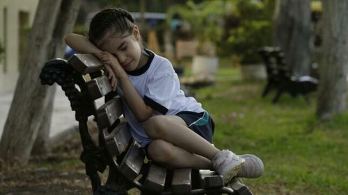 La depresión: un trastorno de salud mental que también afecta a niñas, niños y adolescentes, y requiere la participación de la familia