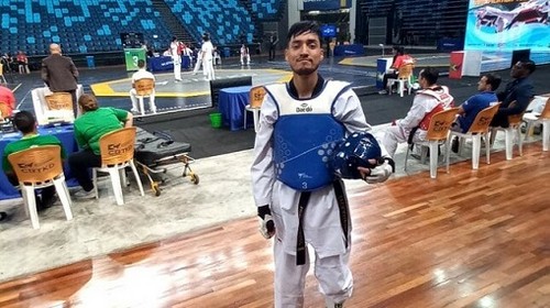 Raymiguel Barreto se clasificó en taekwondo a Santiago 2023