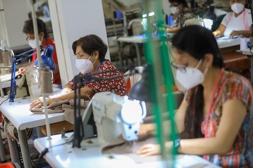 Núcleo Ejecutor de Compras del sector Cuero y Calzado convoca a proveedores para la fabricación de más de 600 mil mochilas escolares