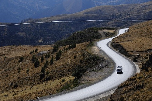 Perú invertirá más de US$1.500 millones en megaproyecto vial que integrará cinco regiones del sur
