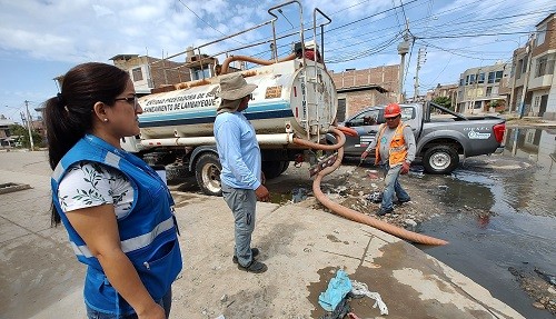 Sunass exhorta a empresas de agua potable priorizar atención de colapsos y refuerza medidas ante alerta por leptospirosis
