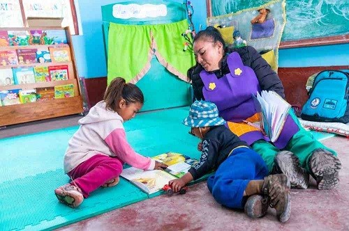 Educación Inicial gratuita del Minedu atiende a más de 148 000 niños en todo el país Educación Inicial gratuita del Minedu atiende a más de 148 000 niños en todo el país