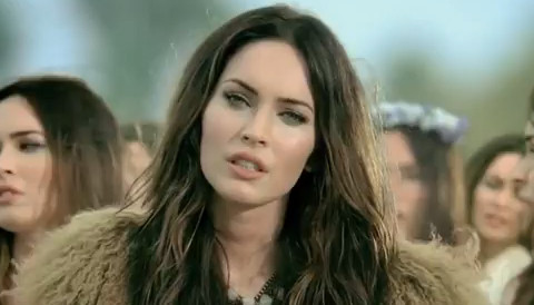 Crean isla con mujeres idénticas a Megan Fox (Video)