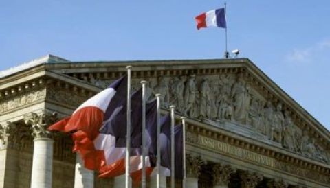 Gobierno francés afirma que saldrán airosos de la recesión este año