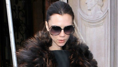 Victoria Beckham deberá dejar los tacones altos