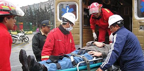 Centro de Lima: Explosión de gas dejó dos personas heridas