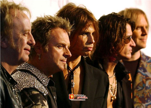 Aerosmith hizo vibrar a los limeños en concierto
