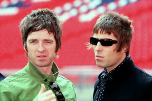 Los hermanos Gallagher continúan su batalla legal