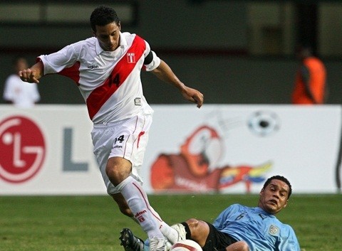 Perú descendió tres posiciones en el ranking FIFA
