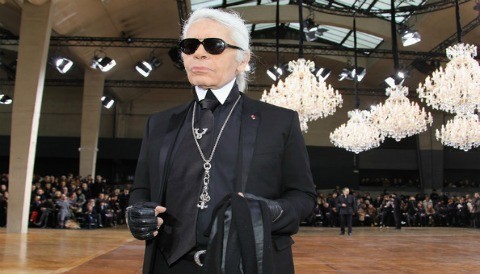 Karl Lagerfeld cree que la diseñadora del traje de novia de Catalina es un 'genio'