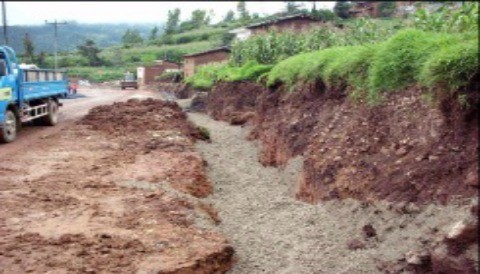 En más del 70 % se encuentra avance de obras de rehabilitación y mejoramiento de la carretera Ayacucho - Abancay