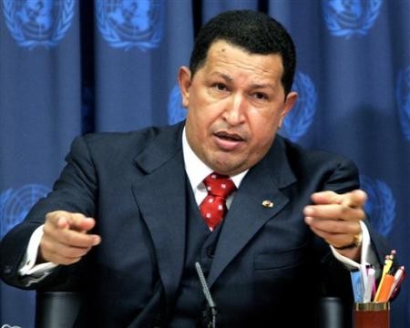 Hugo Chávez nacionaliza explotación de oro