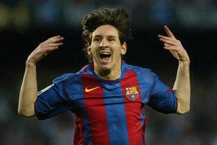 Aconsejan a Messi cómo patear un penal