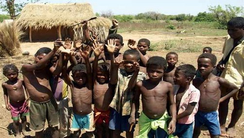 Banco Mundial intenta frenar hambruna en Somalia