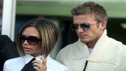 Victoria y David Beckham donan los regalos de Harper Seven a la caridad