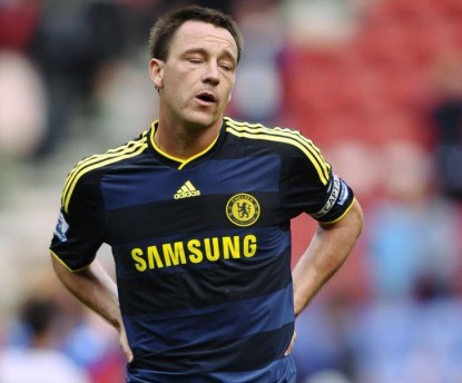 John Terry acusado de insultos racistas