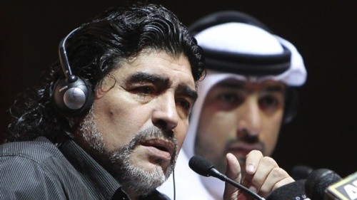 Equipo que Maradona dirige en Dubai le regaló triunfo