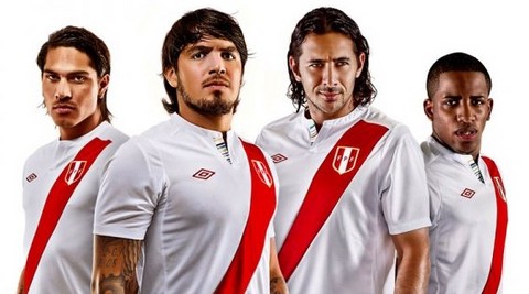 Camiseta de la selección peruana presentará cambios en el 2012