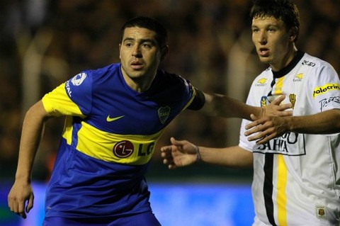 Riquelme se desmiente: No pienso irme de Boca Juniors